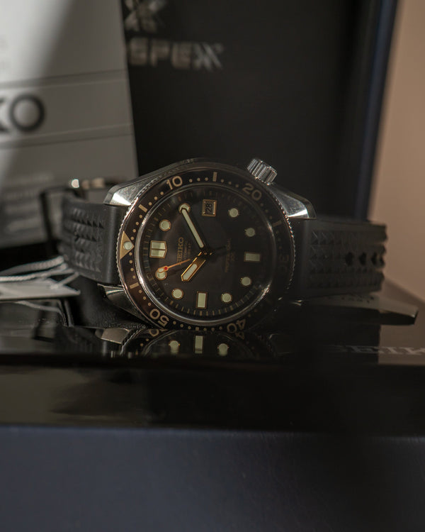 Seiko Prospex SLA025 – 1968 Hi-Beat Diver’s Re-Creation – Box & Manual