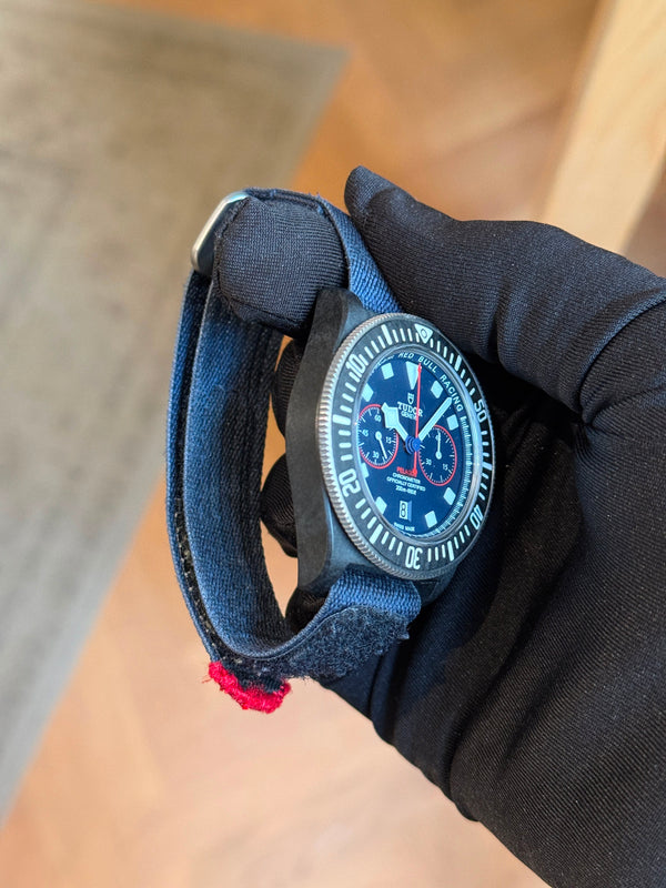 Tudor Watch Pelagos FXD Chrono M25807KN-0001 - Alinghi Red Bull Racing - Full Set (2023)