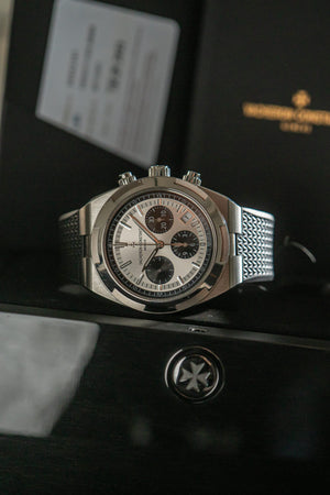 Vacheron Constantin Watch Overseas Chronograph 5500V/110A-B686 - Panda Dial - Full Set - 25% VAT (2023)