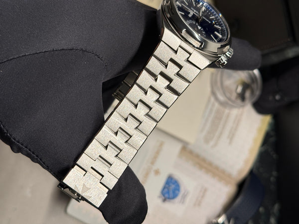 Vacheron Constantin Overseas Dual Time 7900V/110A-B334  - Full Set 2018